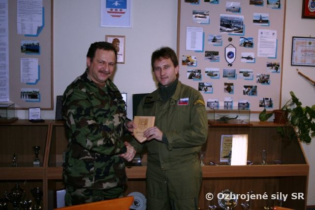 NÁVŠTEVA VELITEĽA POSÁDKY