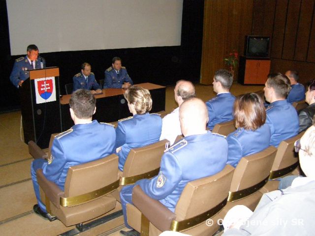 Slávnostné zhromaždenie VVzS pri príležitosti víťazstva nad fašizmom v Pamätníku SNP v Banskej Bystrici