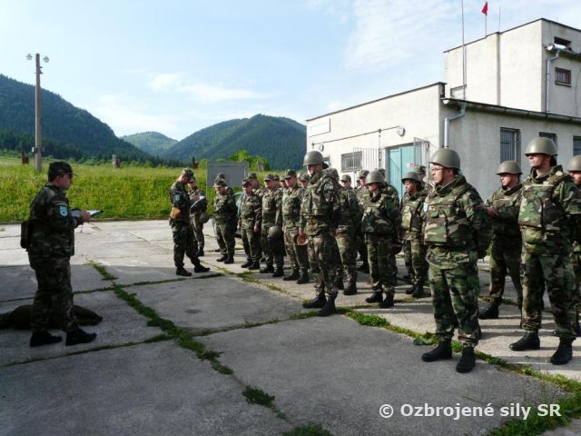 Streľby príslušníkov Ružomberskej základne