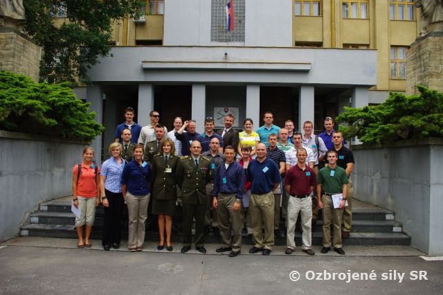 Americkí kadeti navštívili veliteľstvo pozemných síl