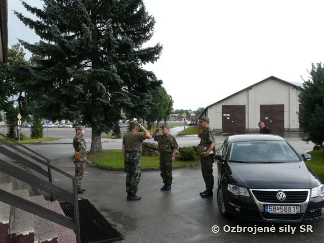 Návšteva nového veliteľa síl výcviku a podpory OS SR