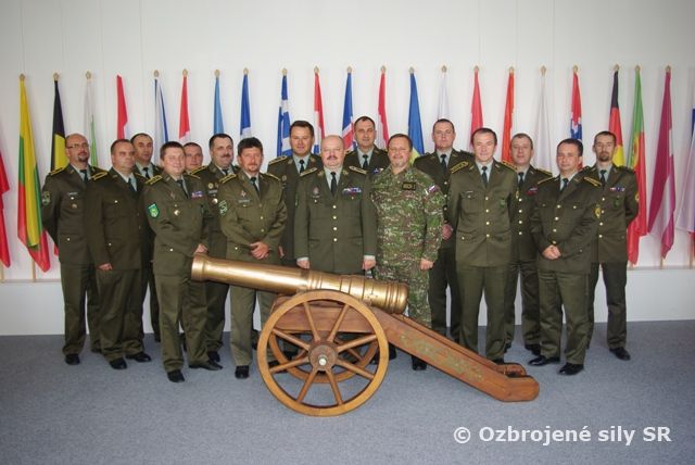 VOJENSKÁ RADA VELITEĽA POZEMNÝCH SÍL