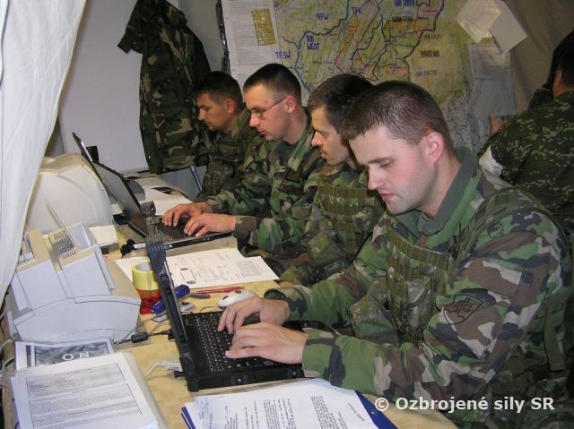 Plánovanie operácie pokračuje