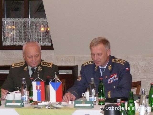 Spolupráca s Českou republikou v operáciách aj v oblasti vzdelávania