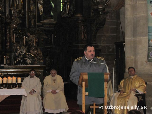 V Prešove odhalili pamätnú tabuľu obetiam leteckého nešťastia