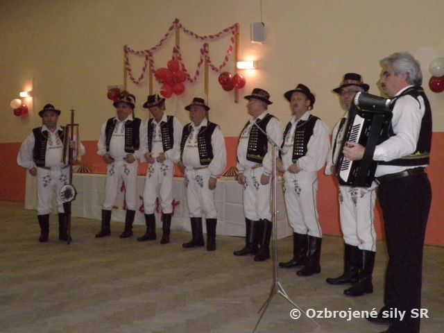 Ples posádky Trebišov