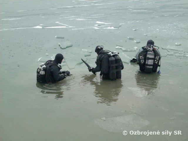 Potápanie pod ľadom s HaZZ