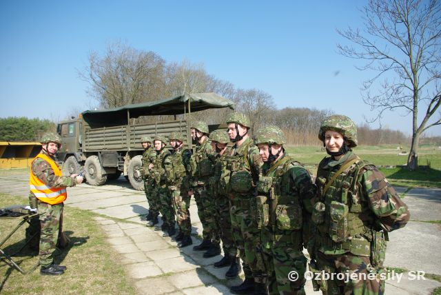 Zdokonaľovacia príprava príslušníkov veliteľstva pozemných síl