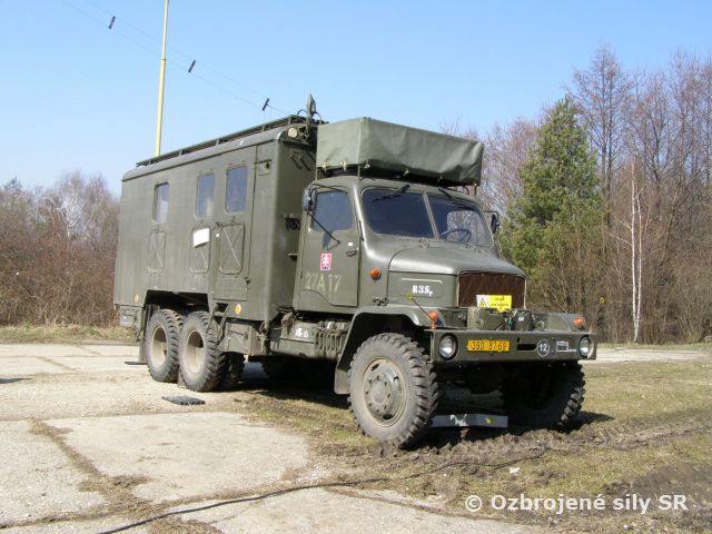 Spojári preverení zladením rádiových sietí a smerov