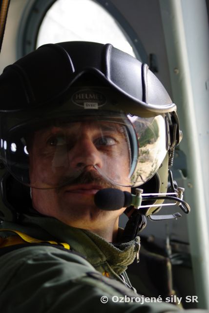 Prešovské vrtuľníky dostali požiar v Starých Horách pod kontrolu