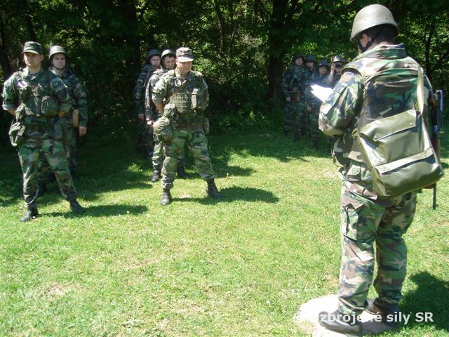Zdokonaľovacia príprava veliteľstva SLPS. 