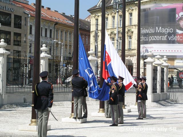 Prezident prijal generálneho tajomníka NATO