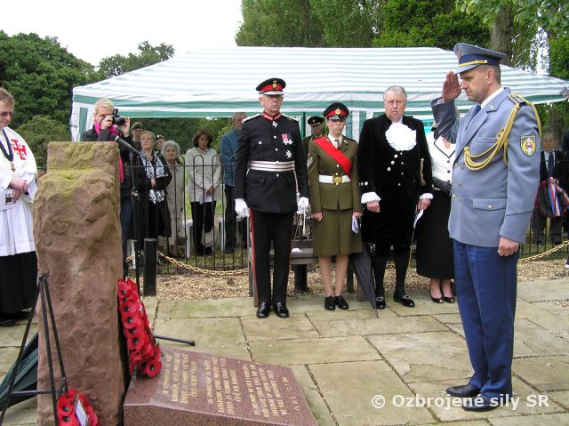Spomienková slávnosť venovaná pamiatke generála Heliodora Píku vo Veľkej Británii