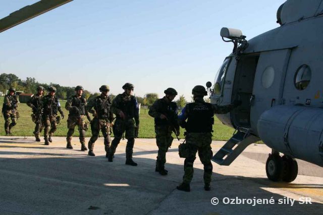 Vojaci už druhý deň hľadajú nezvestnú ženu