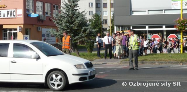 Zdokonaľovacia príprava vojenskej poriadkovej služby 