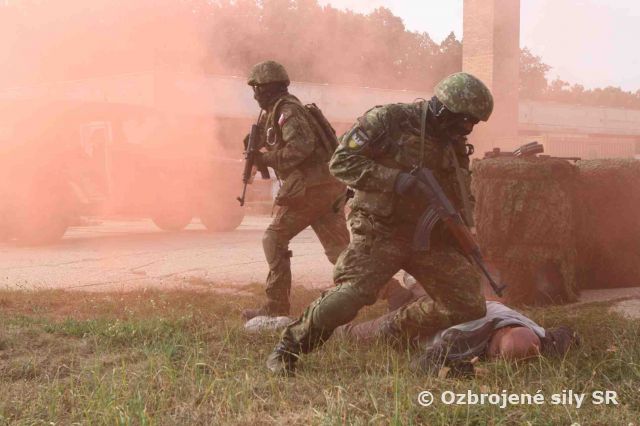 V Hlohovci bol belgický prístav