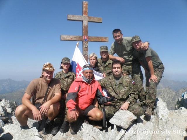 Profesionálni vojaci na Kriváni