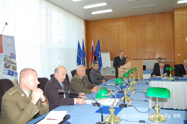 Generál Bulík vystúpil na konferencii