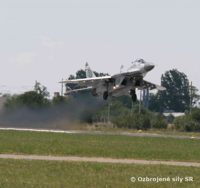 Strážia našu vzdušnú hranicu