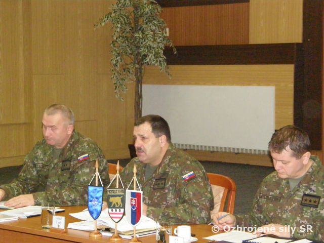 Veliteľ brigády vyhodnotil činnosť za posledné obdobie
