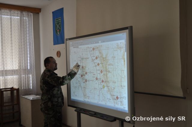 12.mechnizovaný prápor ako súčasť mechanizovanej práporovej skupiny OSSR vo vojenskom ťažení Nato na podporu mieru