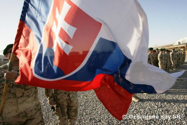 Návrat z Afganistanu s poctami