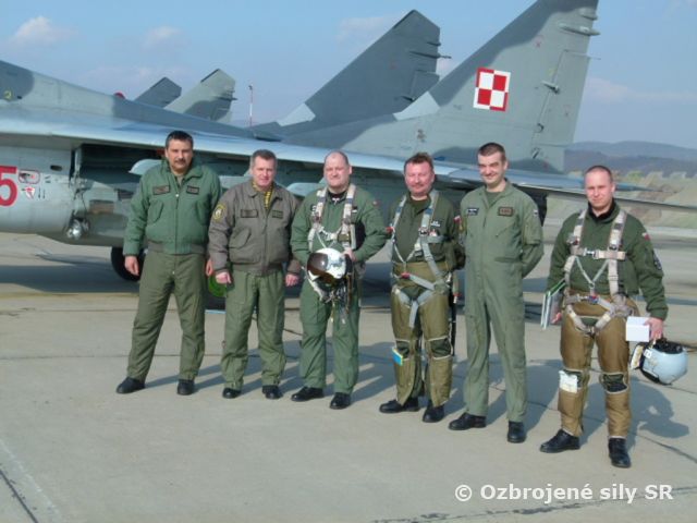 Poľskí stíhači chcú cvičiť na Sliači