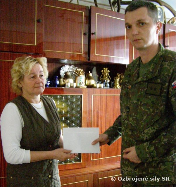 V núdzi poznáš priateľa