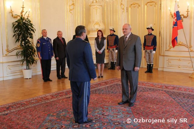 Prezident prijal generálov ozbrojených síl SR