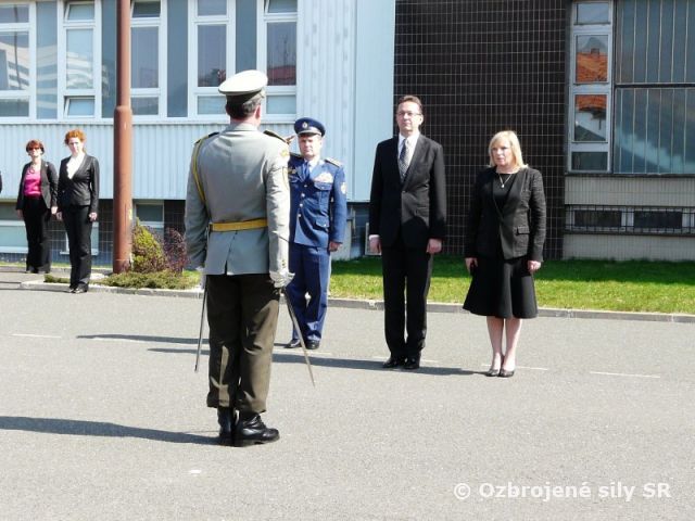 Privítanie ministra obrany SR
