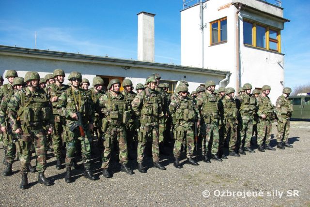 Ďalšia zdokonaľovacia príprava príslušníkov veliteľstva pozemných síl