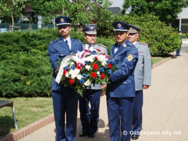 Náčelník GŠ  sa zúčastnil spomienkovej slávnosti v Pezinku