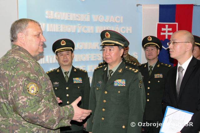 Zástupca náčelníka GŠ privítal delegáciu z Číny