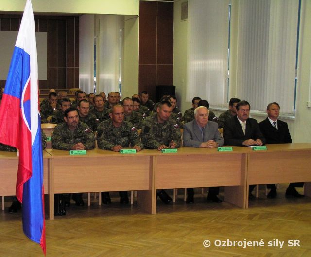 Prevzatie velenia u 1. mechanizovanej brigády