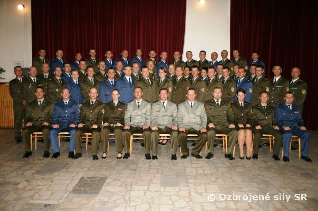 Vyradenie absolventov Vstupného poddôstojníckeho kurzu OR - 5