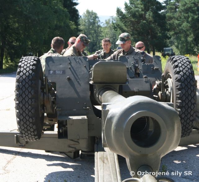 Prvý mentorský opravárenský tím mieri do Afganistanu