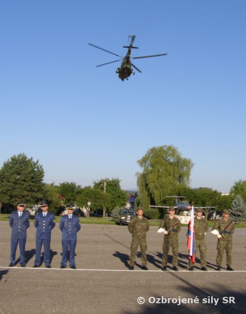 NÁSTUP KRÍDLA K VÝROČIU SNP A DŇU ÚSTAVY SR