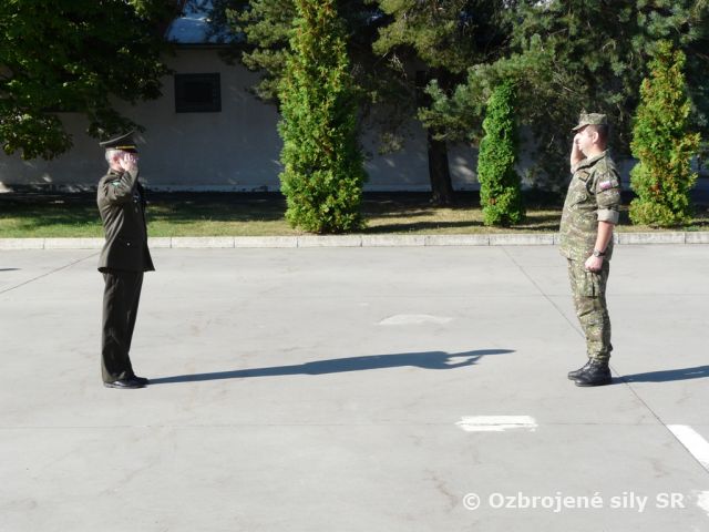 Slávnostný nástup shdo