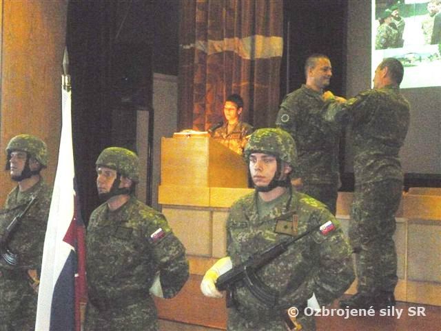 Vojaci si prevzali medaily za operáciu EUFOR ALTHEA