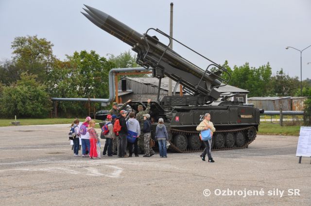 Vojaci spod Zobora oslavovali s deťmi