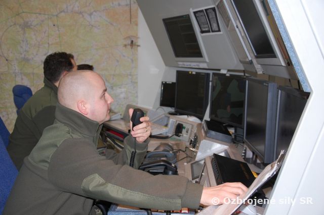 Konzultačné stretnutie Vzdušných síl ozbrojených síl SR s prevádzkovateľmi civilnej leteckej dopravy na letisku Sliač - AVÍZO