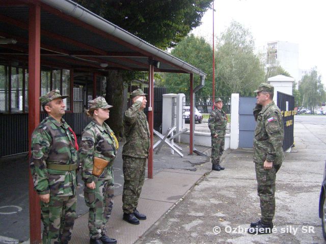 Porada veliteľa 2 .mb v priestoroch 22. mpr