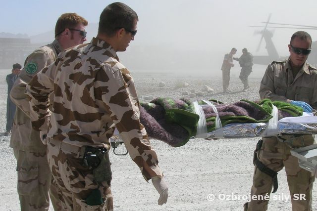 Účasť vojakov na súdnej pitve