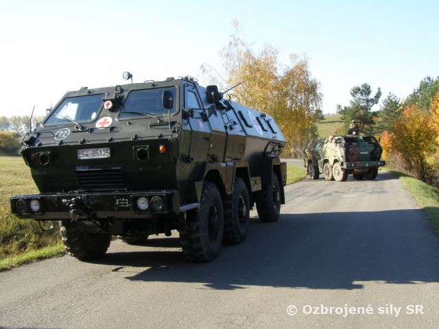 Práporová skupina plní operáciu druhým dňom