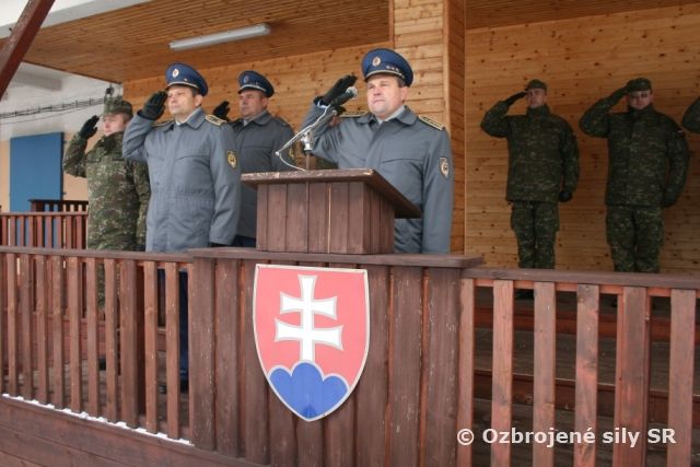 Slávnostné vyradenie čakateľov základného vojenského výcviku v Prápore výcviku Martin