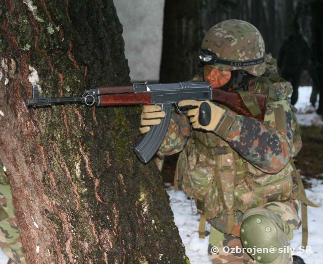 Končí posledný kurz v roku 2012