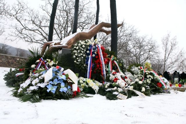 Spomienka na obete leteckej havárie lietadla AN-24