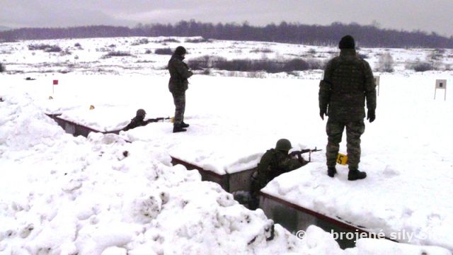 Vyvedenie roty základného vojenského výcviku vo VPVO Lešť
