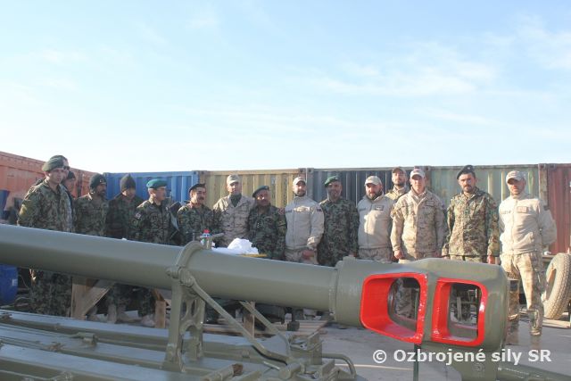 Návšteva ANA u CSS MAT D-30