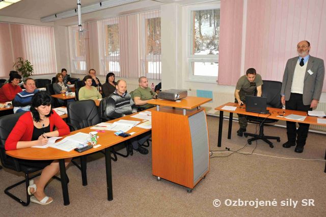 Kurz na získanie odbornej spôsobilosti zamestnancov a profesionálnych vojakov pre prácu s výbušninami